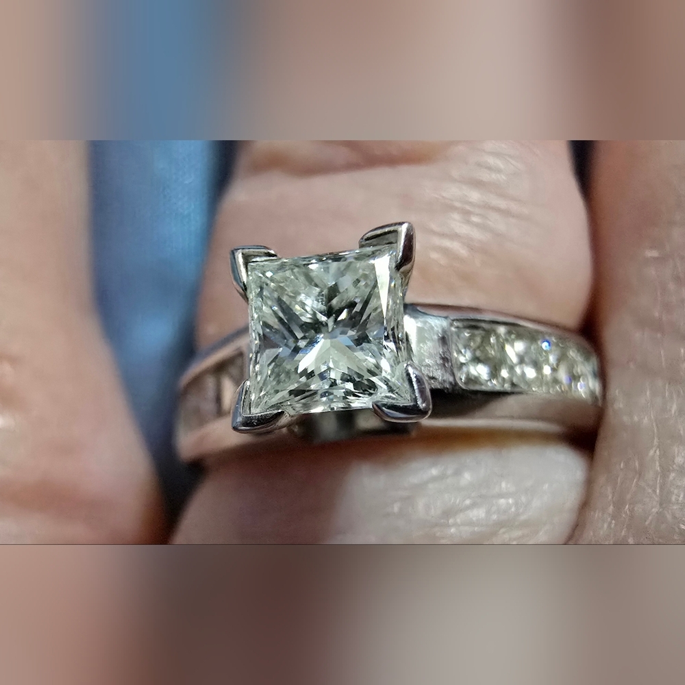 Helzberg Diamonds 14k White Gold Princess Diamond Engagement Ring 💞💎💍